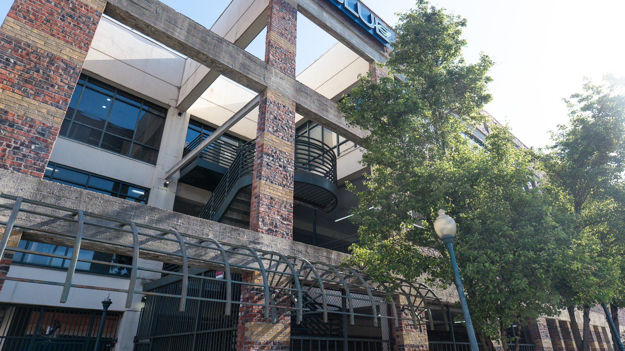 Exterior (3)